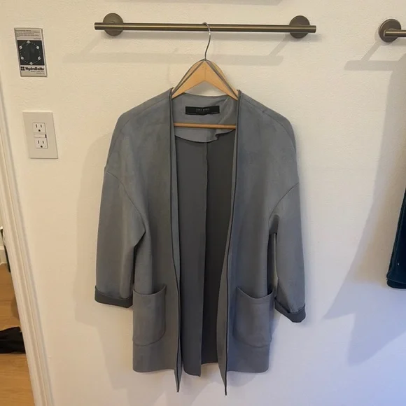 Zara Basics Blue/Gray Suede Open Jacket with Relaxed Silhouette - Picture 1 of 4